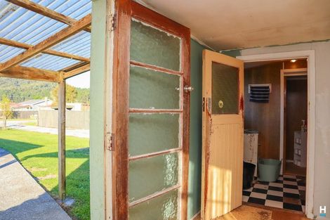 Photo of property in 3 Matai Street, Dobson, Greymouth, 7805