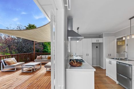 Photo of property in 242 Henderson Valley Road, Henderson, Auckland, 0612