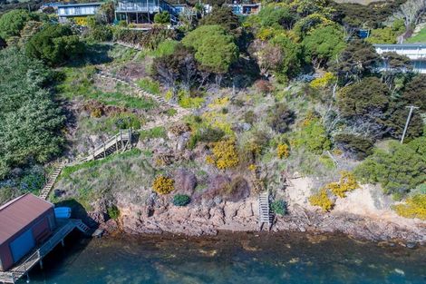 Photo of property in 38 Kotare Lane, Takamatua, 7581