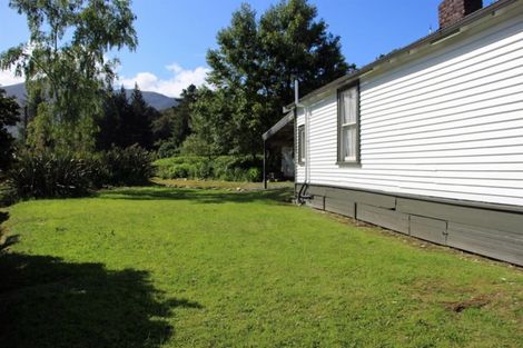 Photo of property in 3 Harper Street, Blackball, 7804