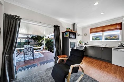 Photo of property in 35 Disraeli Street, Hawera, 4610