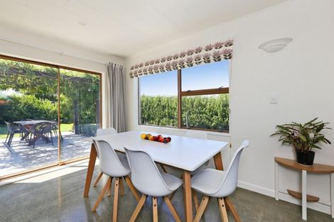 Photo of property in 55 Upham Crescent, Taradale, Napier, 4112