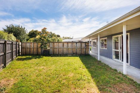 Photo of property in 23a Dorset Crescent, Hokowhitu, Palmerston North, 4410