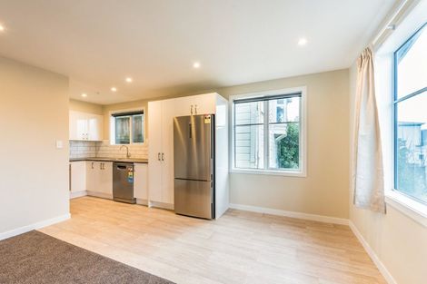 Photo of property in 309 Adelaide Road, Newtown, Wellington, 6021