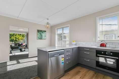 Photo of property in 16 Roberts Street, Wainuiomata, Lower Hutt, 5014