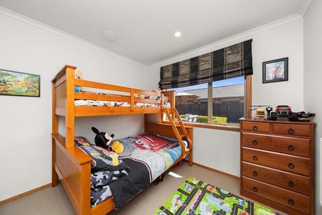 Photo of property in 44 Roberts Line, Kelvin Grove, Palmerston North, 4414