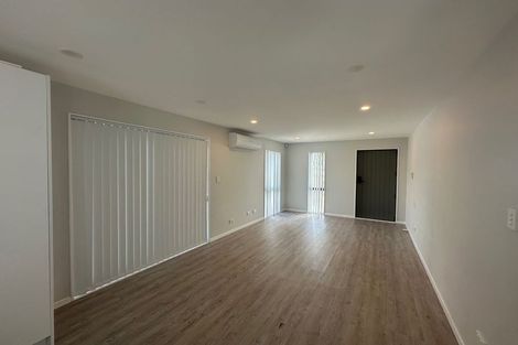 Photo of property in 8 Whangamaru Way, Papakura, 2110