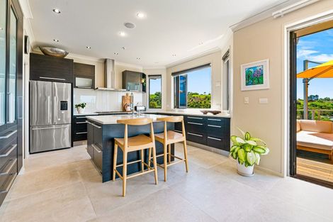 Photo of property in 64 Balboa Drive, Matakatia, Whangaparaoa, 0930