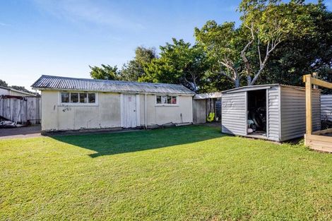 Photo of property in 269 South Road, Hawera, 4610