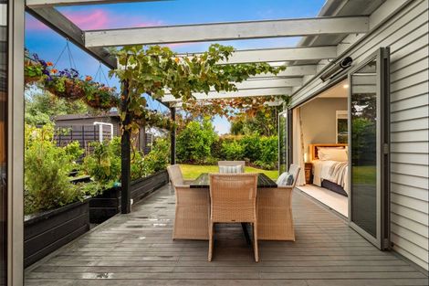 Photo of property in 4 Taumata Road, Omaha, Warkworth, 0986