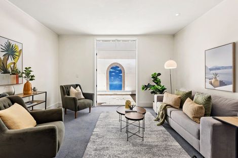 Photo of property in 2/37 Majoribanks Street, Mount Victoria, Wellington, 6011