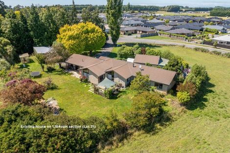 Photo of property in 90 Gladstone Road, Woodend, 7610