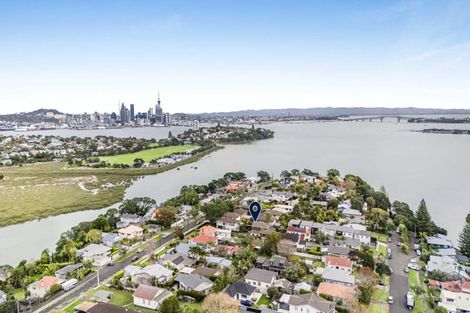 Photo of property in 68 Ngataringa Road, Devonport, Auckland, 0624