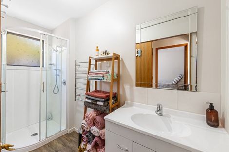 Photo of property in 251a Waikawa Road, Waikawa, Picton, 7220
