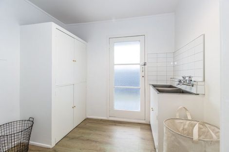 Photo of property in 305c Lascelles Street, Saint Leonards, Hastings, 4120