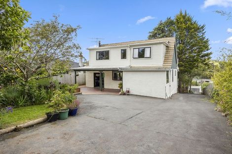 Photo of property in 52 Waldron Crescent, Green Island, Dunedin, 9018