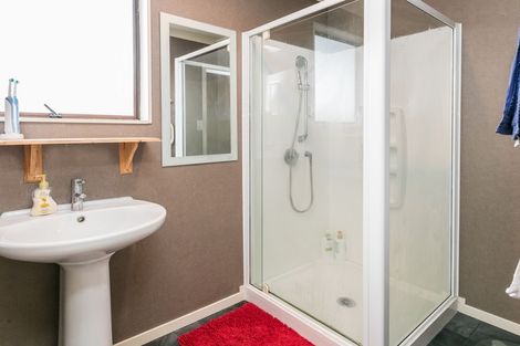 Photo of property in 61 Severn Street, Rongotea, 4476