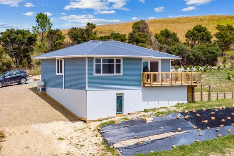 Photo of property in 65c Otara Road, Kaiwaka, 0573