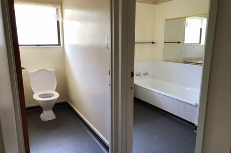 Photo of property in 47 Durham Drive, Havelock North, 4130