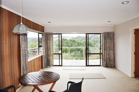 Photo of property in 11 Hillside Crescent, Leigh, 0985