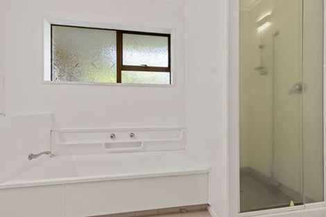 Photo of property in 21 Victory Street, Welcome Bay, Tauranga, 3112