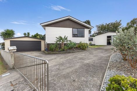 Photo of property in 40 Herekawe Drive, Spotswood, New Plymouth, 4310