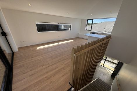 Photo of property in 7b Manor Place, Point Chevalier, Auckland, 1022