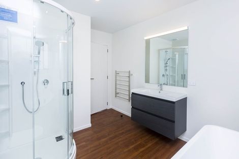 Photo of property in 7 Thornbury Lane, Timberlea, Upper Hutt, 5018