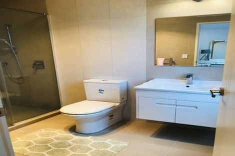 Photo of property in 1 Bangla Place, Massey, Auckland, 0614