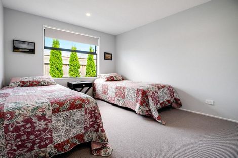 Photo of property in 52 Beachvale Drive, Kaiapoi, 7630