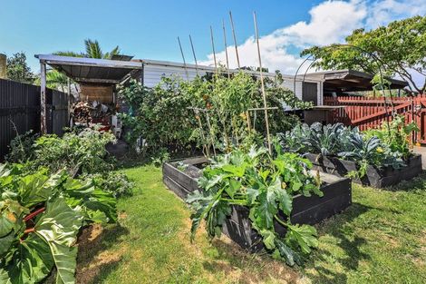 Photo of property in 2 Murdoch Place, Raureka, Hastings, 4120