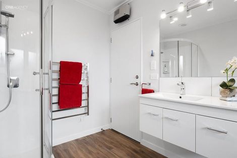 Photo of property in 8 Amy Place, Rangiora, 7400