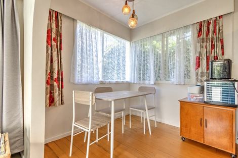 Photo of property in 6 Manapouri Place, Glenview, Hamilton, 3206