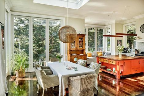 Photo of property in 18 Huia Road, Days Bay, Lower Hutt, 5013