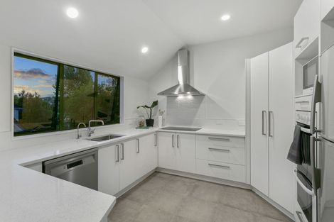 Photo of property in 1/25 Nigel Road, Browns Bay, Auckland, 0630