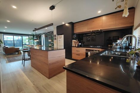 Photo of property in 3 Balmerino Lane, Wallaceville, Upper Hutt, 5018