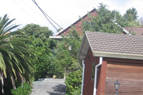 Photo of property in 28 Belmont Terrace, Milford, Auckland, 0620