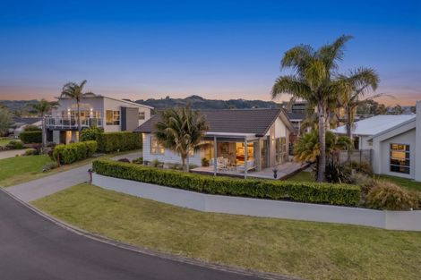 Photo of property in 32 Aquila Drive, Whitianga, 3510