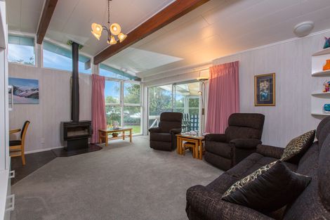 Photo of property in 4 De Thiery Place, Pakuranga Heights, Auckland, 2010
