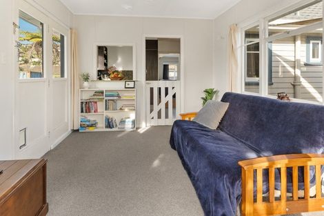 Photo of property in 16 Bledisloe Avenue, Stoke, Nelson, 7011