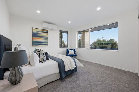 Photo of property in 50 Bleakhouse Road, Howick, Auckland, 2014