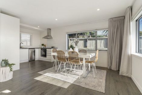 Photo of property in 357b Oceanbeach Road, Mount Maunganui, 3116