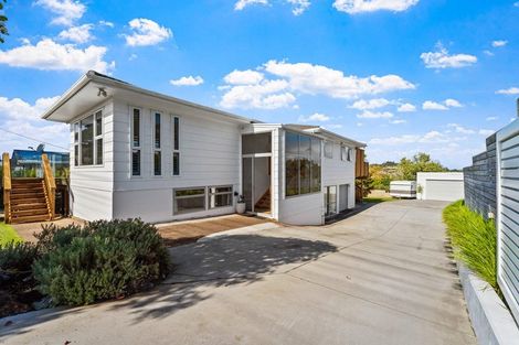 Photo of property in 45 Vipond Road, Stanmore Bay, Whangaparaoa, 0932