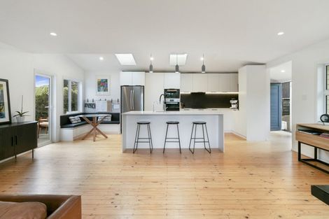 Photo of property in 12 Park Hill Road, Birkenhead, Auckland, 0626