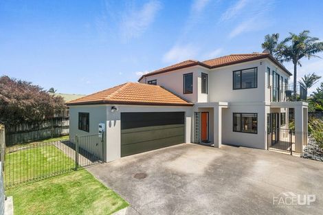 Photo of property in 57 Wiseley Road, West Harbour, Auckland, 0618