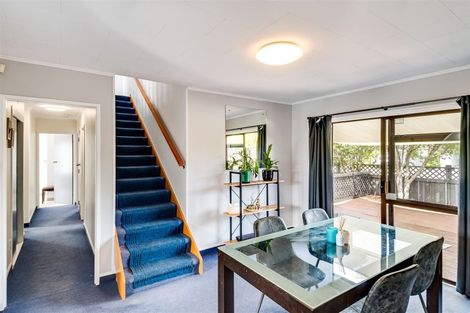 Photo of property in 4 Clement Place, Greenmeadows, Napier, 4112
