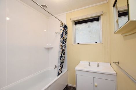 Photo of property in 64 Newbie Street, Heidelberg, Invercargill, 9812