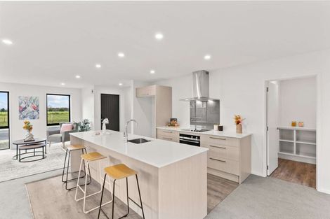 Photo of property in 19 Ellmers Street, Woodend, 7691