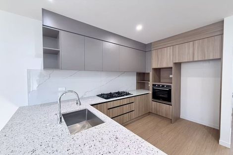 Photo of property in 13a King Richard Place, Browns Bay, Auckland, 0630