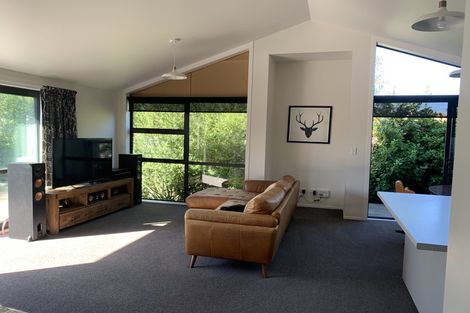 Photo of property in 2/69 Palmers Road, New Brighton, Christchurch, 8083